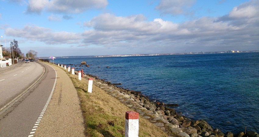 Kysten ved Snekkersten.JPG